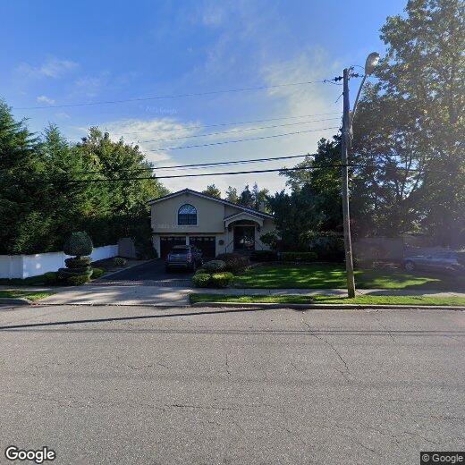 Foto principal - 60 Parkside Dr