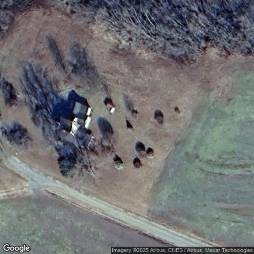 Primary Photo - Lovely secluded 3 BR 1 bath farmhouse