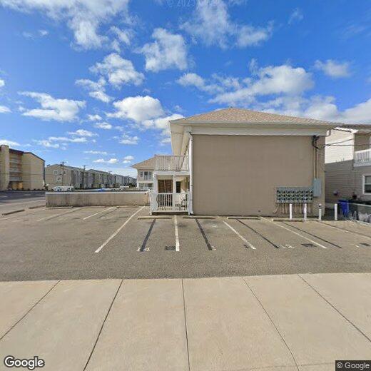 Primary Photo - 719 E Brigantine Ave