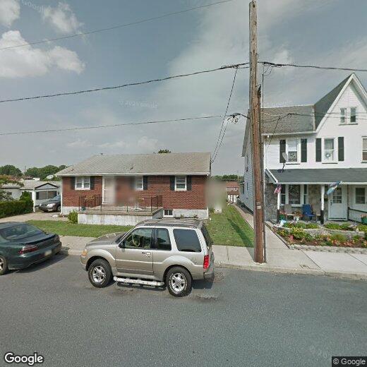 Primary Photo - 1441 Dewey Ave