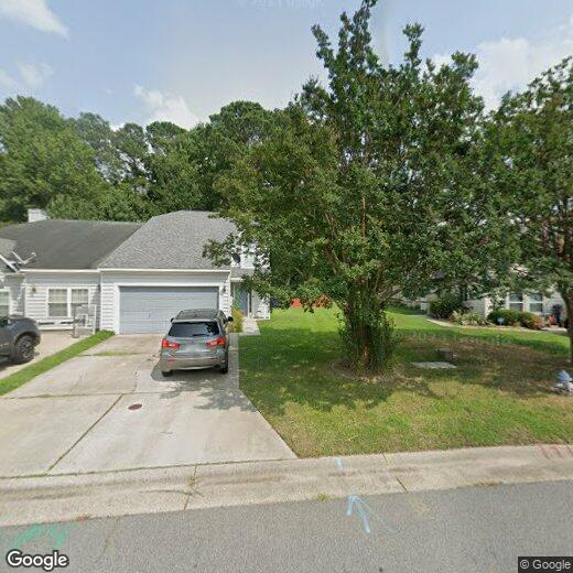 Primary Photo - 6244 Cambridge Dr
