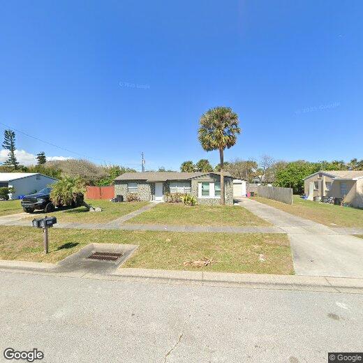 Primary Photo - 37 Byron Ellinor Dr