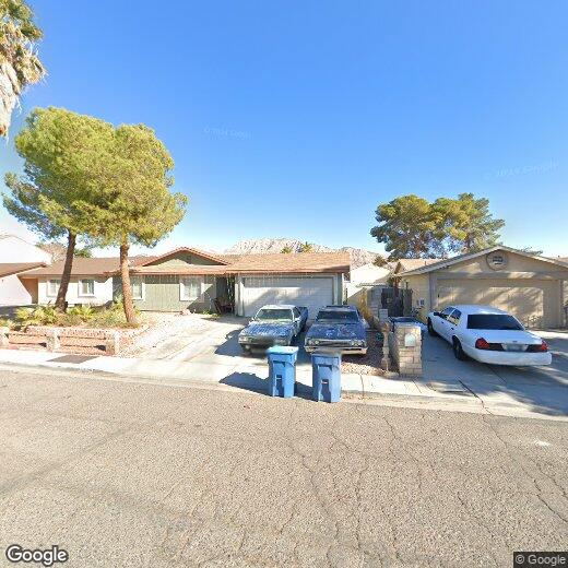 Primary Photo - 290 Lyra Ln