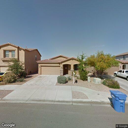 Foto principal - Four bedroom 2 bath in Laveen Farms