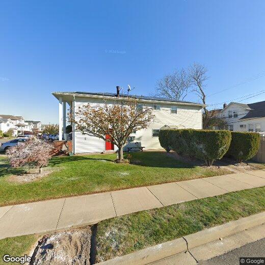 Primary Photo - 270 W Pine St