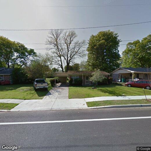 Primary Photo - 821 N Parker Rd