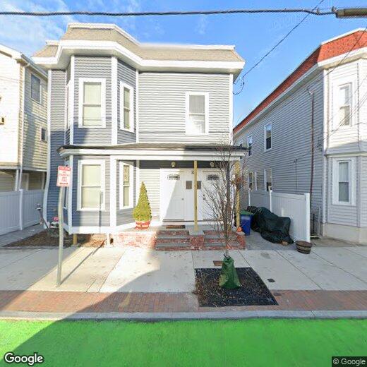 Primary Photo - 303 Beacon St