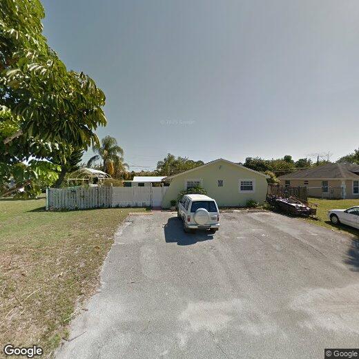 Primary Photo - 1683 E Breezy Ln