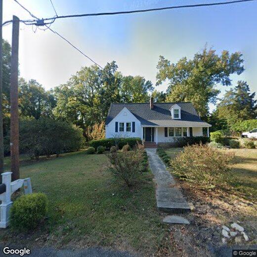 Foto principal - 304 W Pine Grove Ave