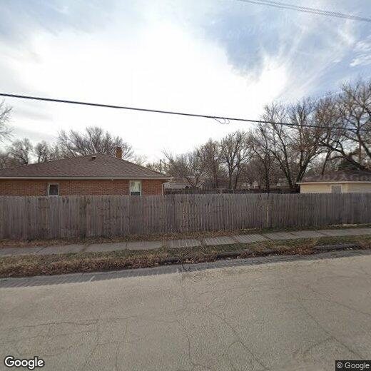 Foto principal - 2 bedroom 1 bath home