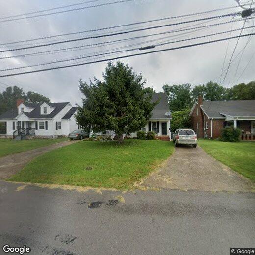 203 Broadway St, Versailles, KY 40383 Townhome Rentals in Versailles