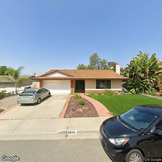 Foto principal - COMING SOON!!  Single Level 3 Bed/2 Bath Home
