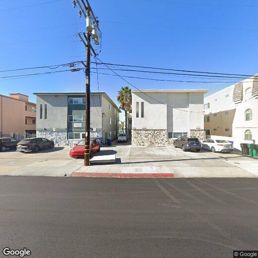 Primary Photo - 3818 Riviera Dr
