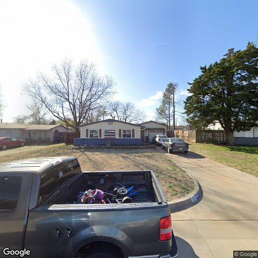 105 Woods Ave, Moore, OK 73160 House for Rent in Moore, OK