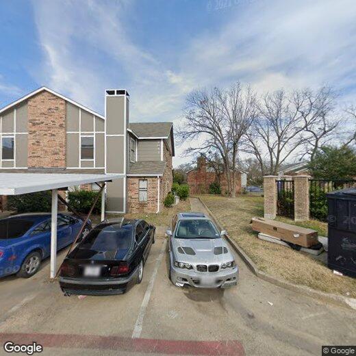 Primary Photo - 2041 W Walnut St