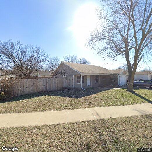 533 E Maple Ave, Springdale, AR 72764 House Rental in Springdale, AR