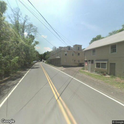 Foto principal - 1027 Beekman Rd