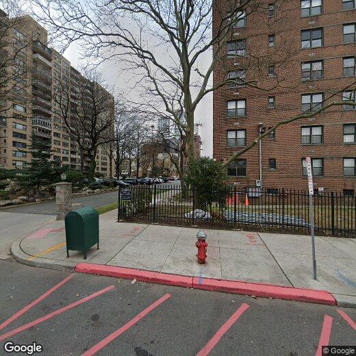 Primary Photo - 225 St Pauls Ave