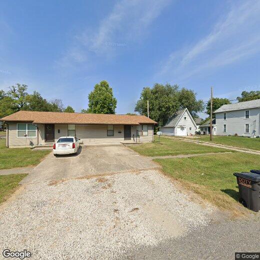 Primary Photo - 101 E Washington Ave