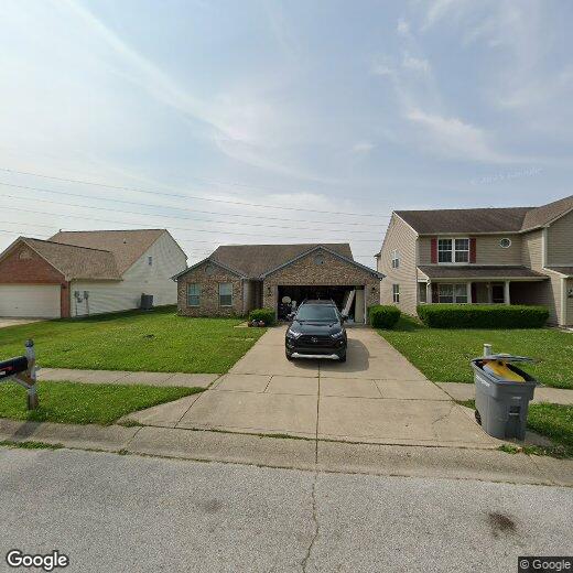 Foto principal - 3403 Montgomery Dr