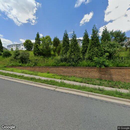 Primary Photo - 2033 Elm Tree Ct