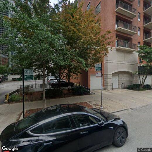Primary Photo - 71 W Huron St