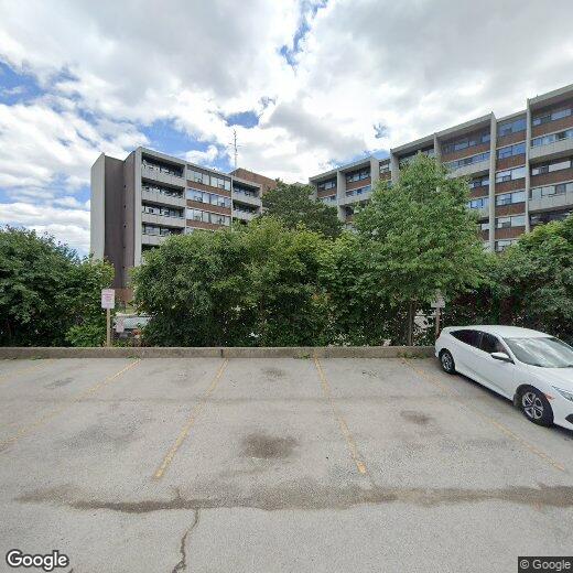 Primary Photo - 2121-2121 Roche Ct