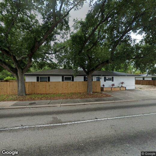 900 38th Ave N, Saint Petersburg, FL 33704 House for Rent in Saint