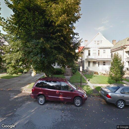 Primary Photo - 188 Claremont Ave