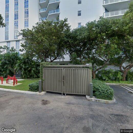 Foto principal - 17301 Biscayne Blvd