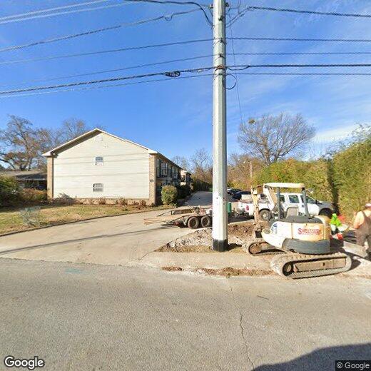 Primary Photo - 1621 N Leverett Ave