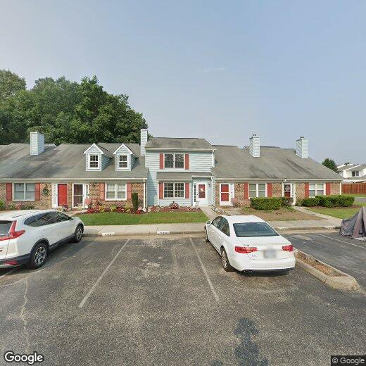 304 Crestwood Ct, Yorktown, VA 23692 Townhome Rentals in Yorktown VA