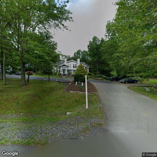 210 Abbington Dr, East Stroudsburg, PA 18302 Townhome Rentals in East