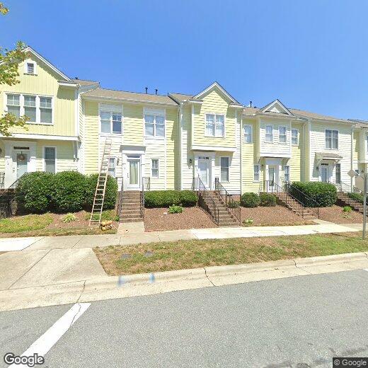Foto principal - Available Now! Craftsman Style 2bd/2.5ba T...