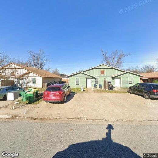 2010 Cypress Pl Unit A, Springdale, AR 72762 Room for Rent in