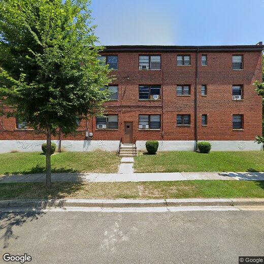 Primary Photo - 136 Kenilworth Avenue Northeast