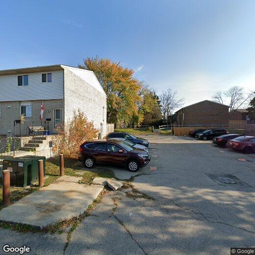 Photo principale - 414-414 Stone Rd W