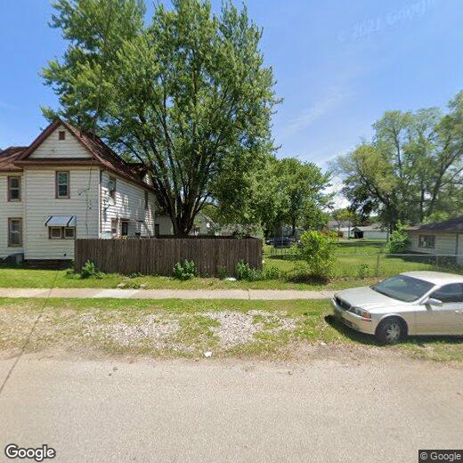 200 Butler Ave, Waterloo, IA 50703 House for Rent in Waterloo, IA