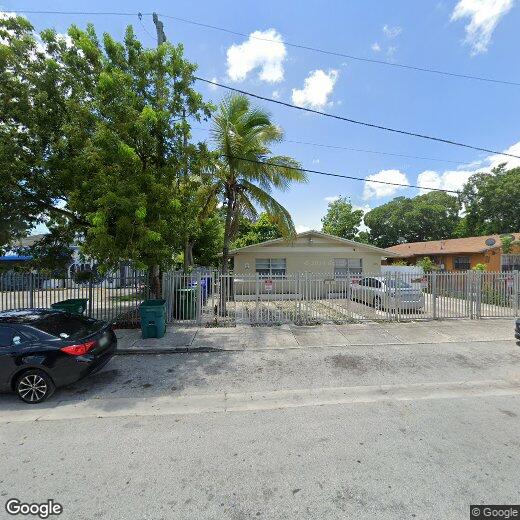 Foto principal - 220 NW 63rd St