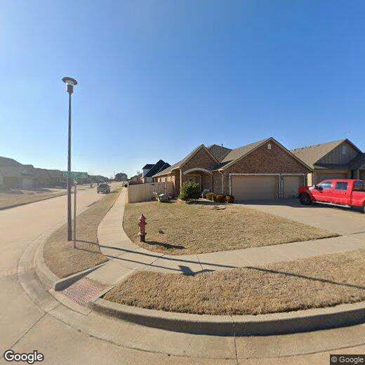 Primary Photo - 915 SW 79th St