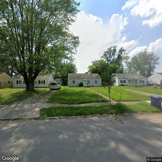 Primary Photo - 281 S Hampton Rd