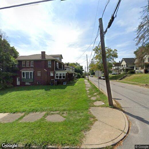 3 br, 1 bath House 185 Logan Ave House Rental in Sharon, PA