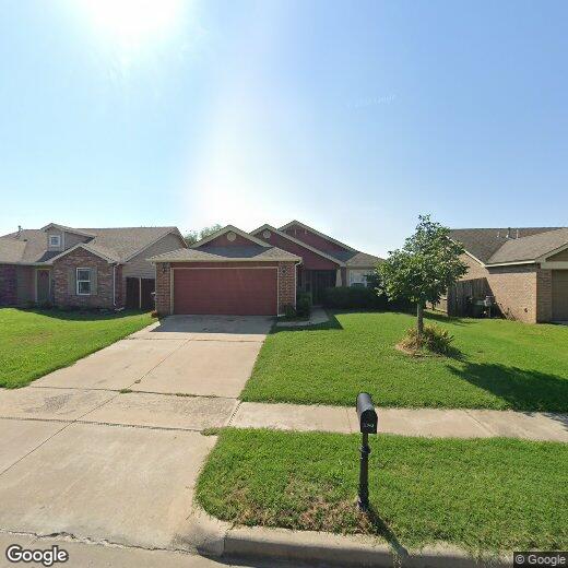 Primary Photo - 11005 N 147th E Ave