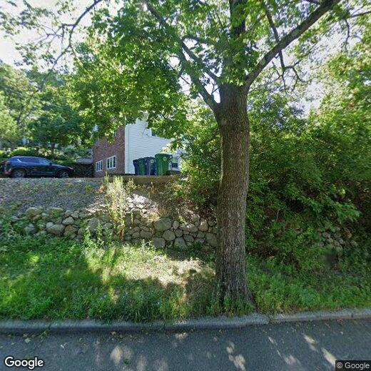 11 Travis Dr, Newton, MA 02467 Apartment for Rent in Newton, MA