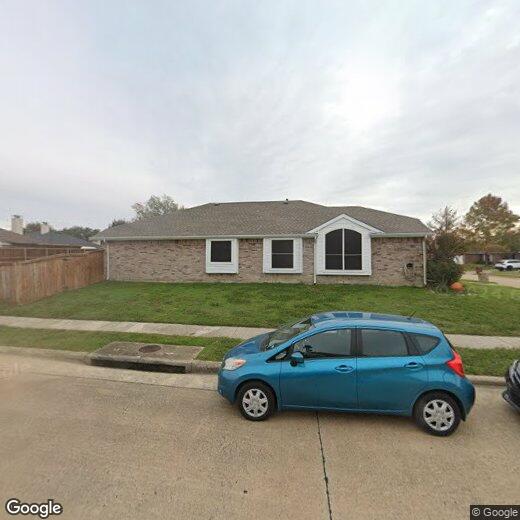 Foto principal - 2908 Hawthorne Ln