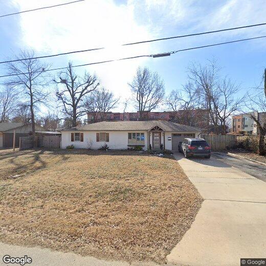 Primary Photo - 904 SE 3rd St