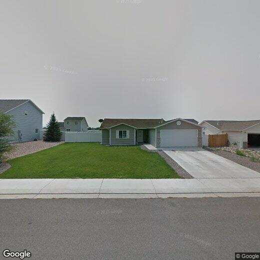 Primary Photo - 3 br, 2 bath House - 2732 CABOOSE DR