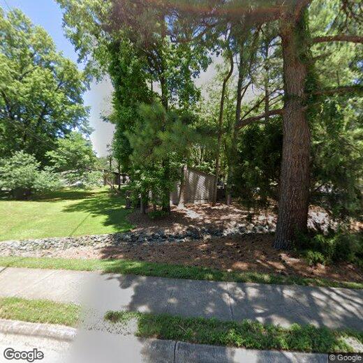 Primary Photo - 502 W Poplar Ave