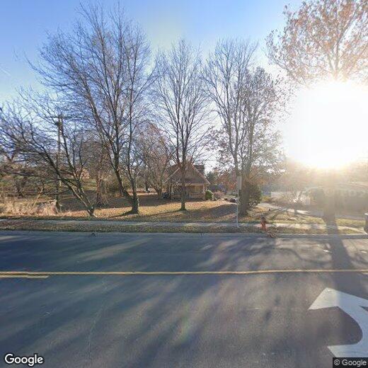 Primary Photo - 1411 NE Englewood Rd