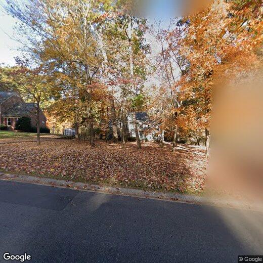 Primary Photo - Beautiful Five Bed Three and Half Bath Hom...
